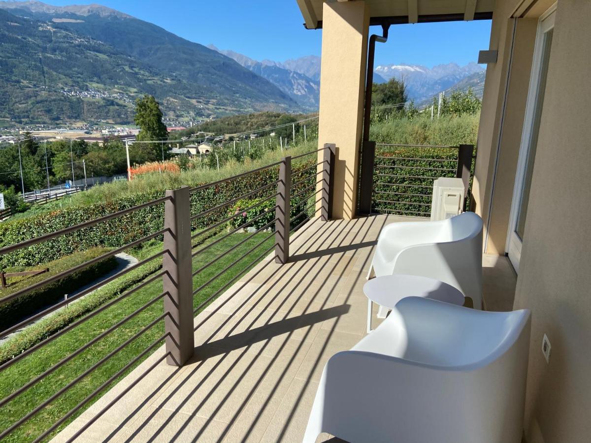 Design & Mountain View Bedroom Aosta Eksteriør billede